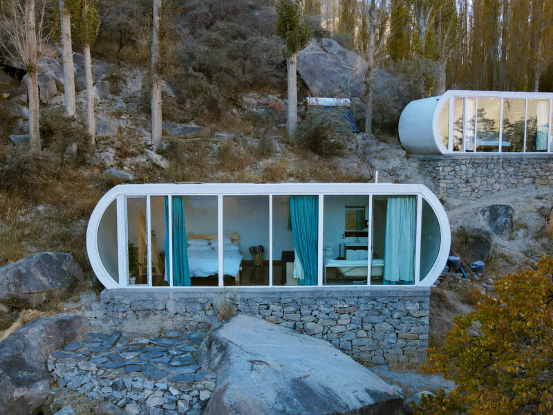 Pods with 180° views in Hunza