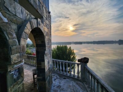 The Fortress - Homestay