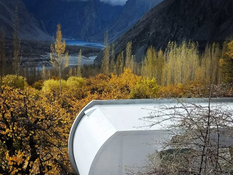 Pods with 180° views in Hunza