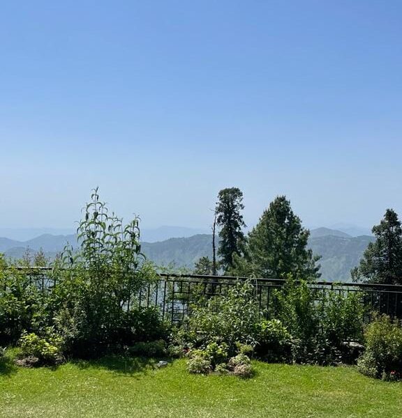 4 Bedroom Luxury Cottage in Changla Gali, Murree