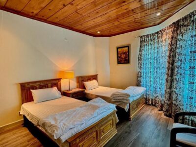 4 Bedrooms Luxury Villa in Khairagali, Murree