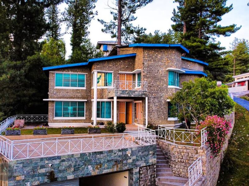 4 Bedrooms Luxury Villa in Khairagali, Murree