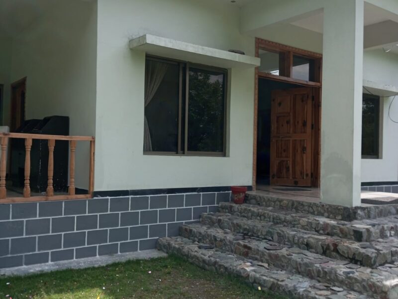2 Bedrooms Cottage near River Kunhar, Balakot