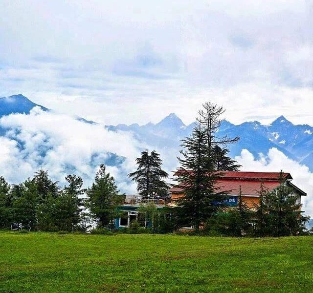 2 Bedroom Wooden Cottage, Shogran